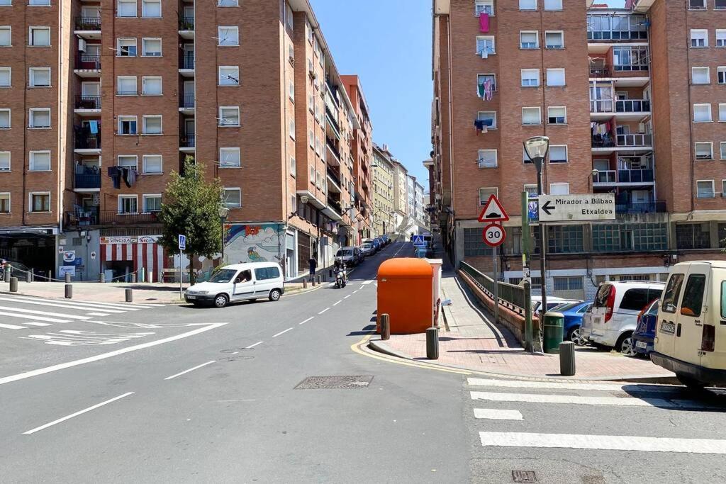 Town Hall Bilbao Eksteriør bilde
